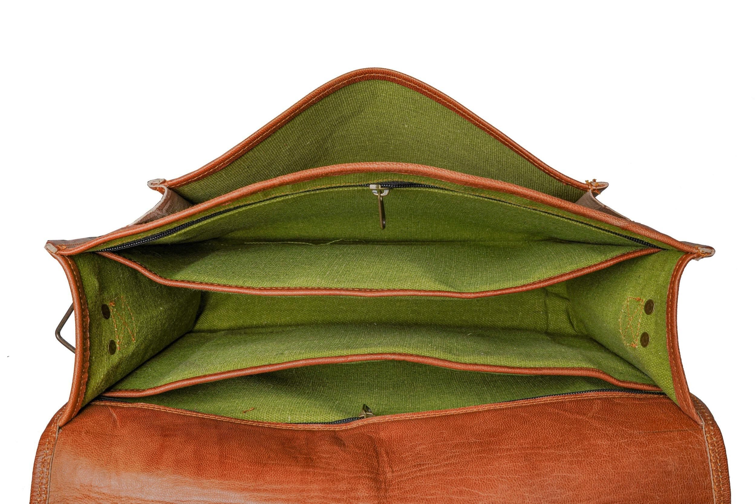 The Classic Gentleman Messenger Bag