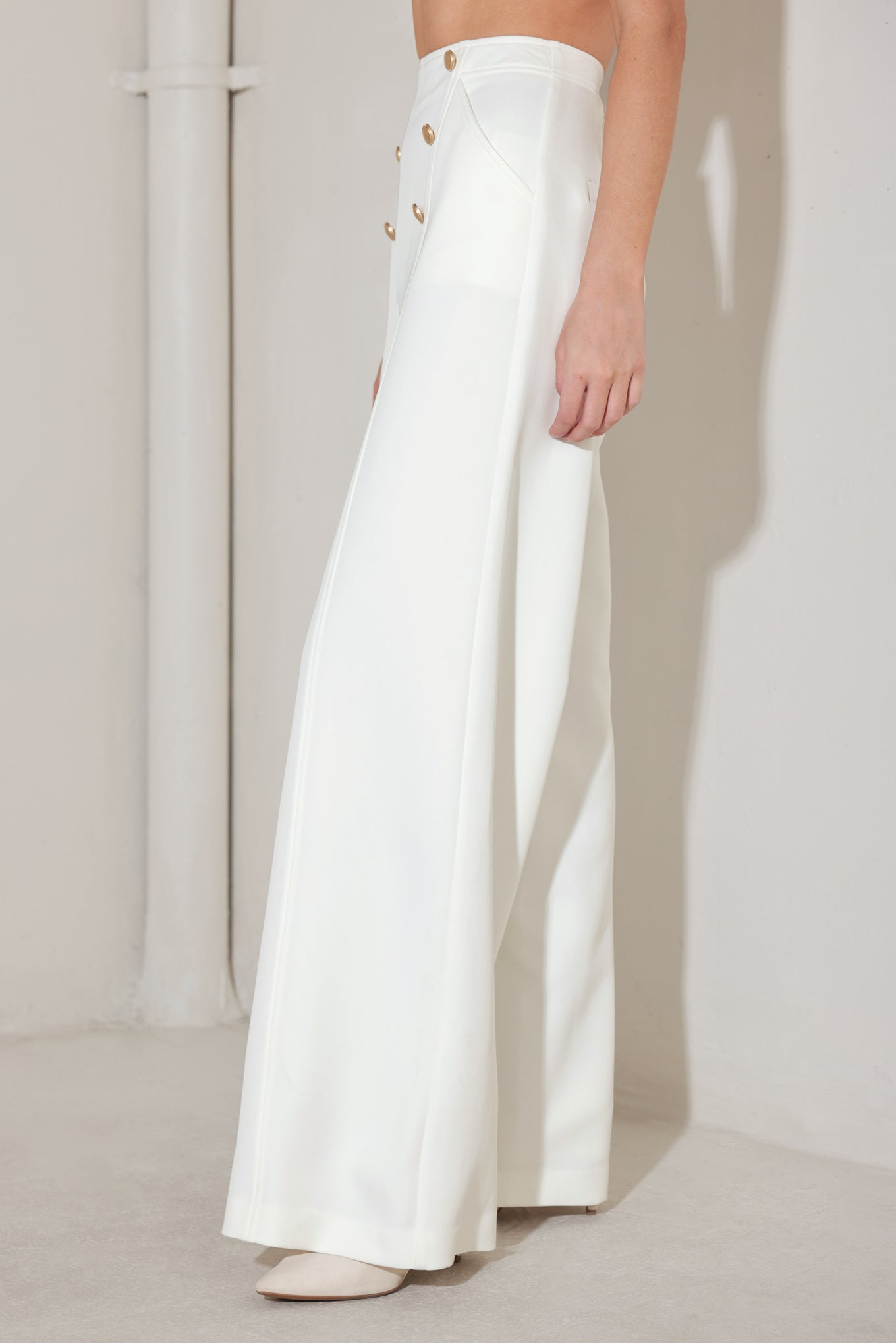 The Minimal Prestige Pants