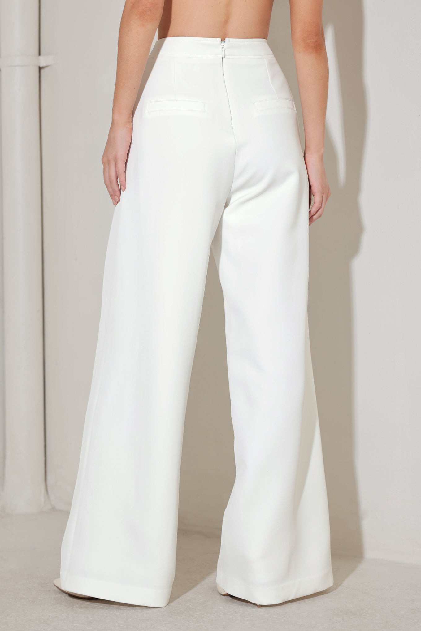 The Minimal Prestige Pants