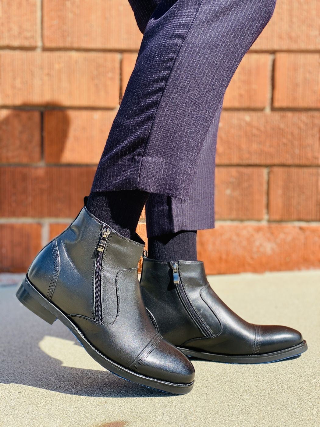 The Zipper Boot Elevator